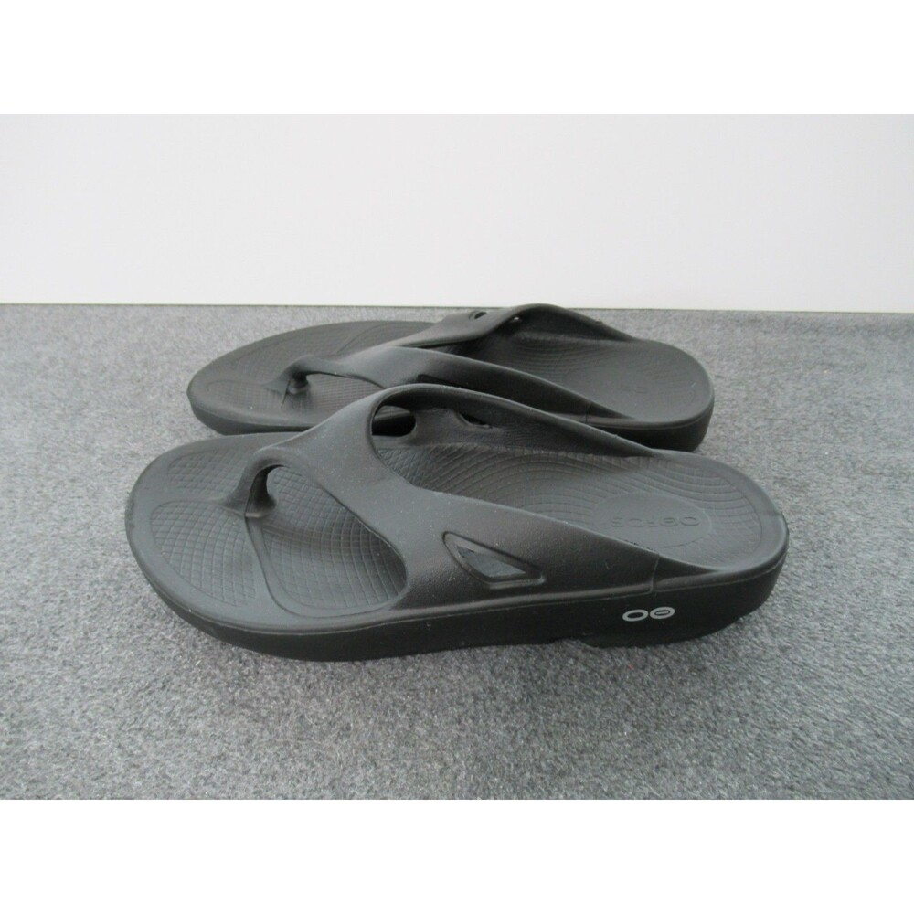 OOFOS Ooahh Thong Sandals Mens Size 6 Womens 8 - EU 39 Black Recovery Comfort